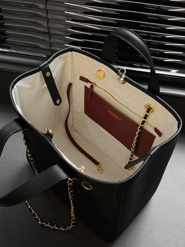 Chanel Small Shopping Bag AS6200 black