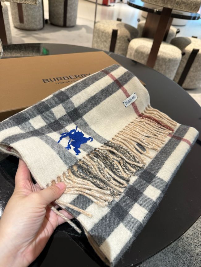 Burberry cashmere scarf BU0021-1