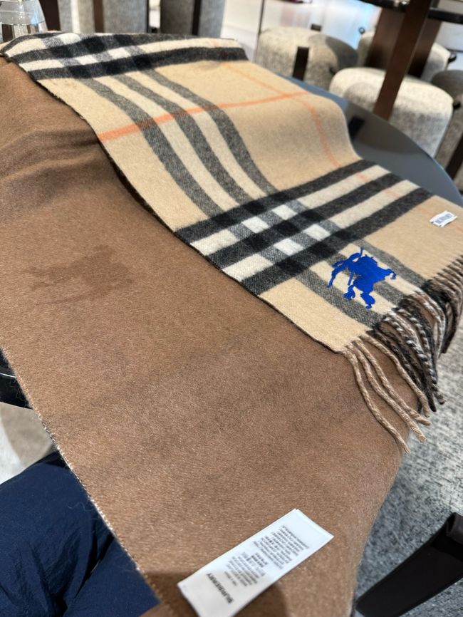 Burberry cashmere scarf BU0021-2