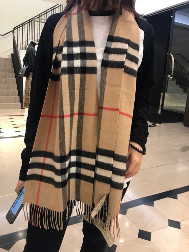 Burberry cashmere scarf BU0027-1