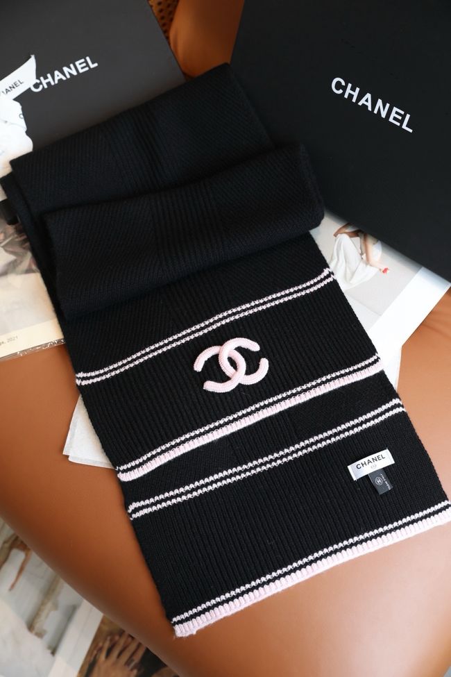 Chanel Wool & Cashmere scarf B25976-1