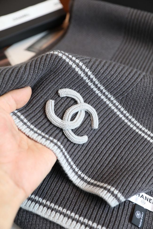 Chanel Wool & Cashmere scarf B25976-3 Chanel Wool & Cashmere scarf B25976-3