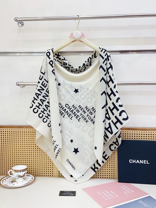 Chanel cashmere Shawl B25975-1