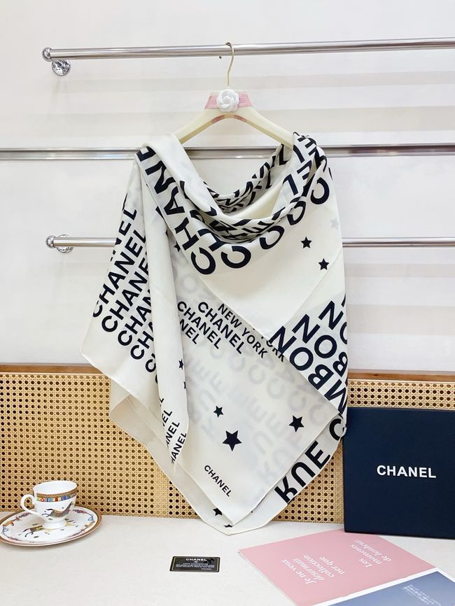 Chanel cashmere Shawl B25975-1