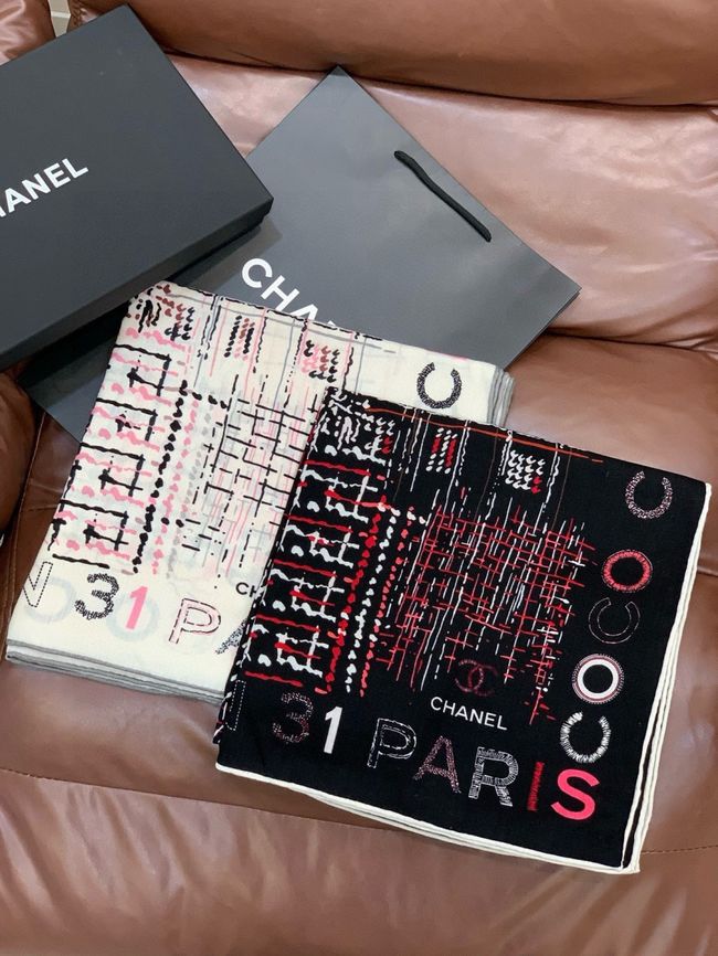 Chanel cashmere Shawl B25977-1 Chanel cashmere Shawl B25977-1