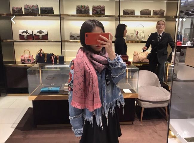 Gucci cashmere scarf 06390-8 Gucci cashmere scarf 06390-8