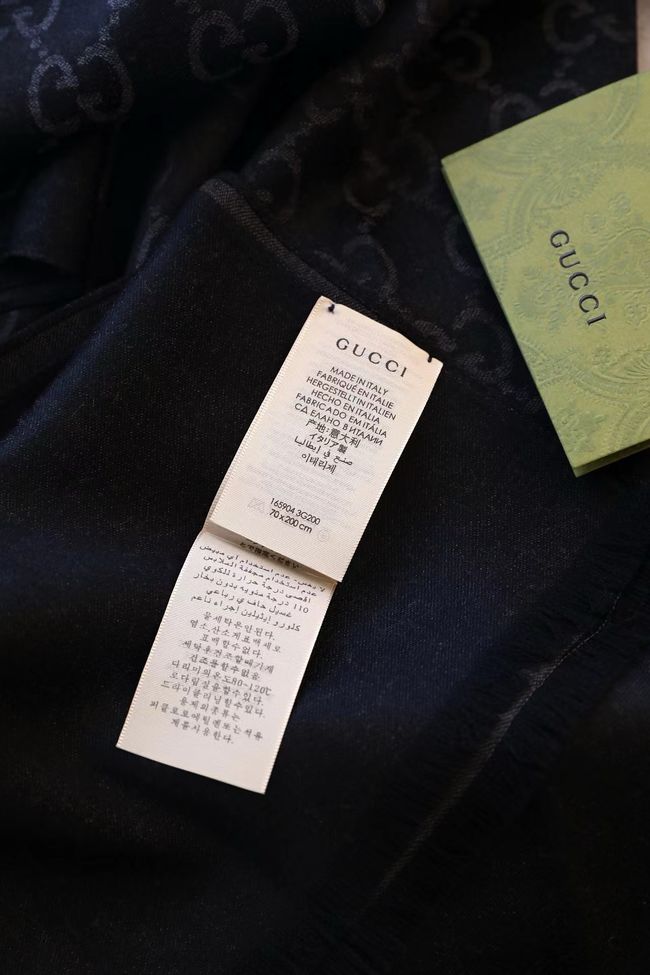 Gucci cashmere scarf 06393-1