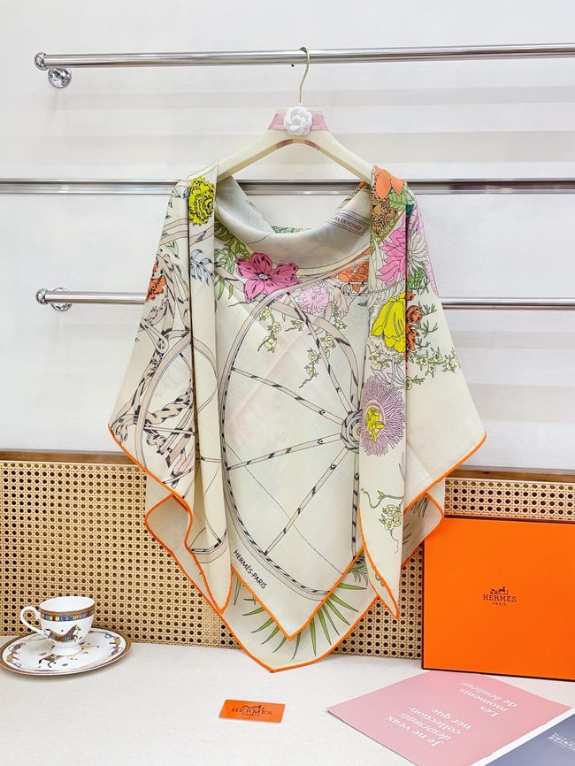 Hermes cashmere Shawl H24443-6 Hermes cashmere Shawl H24443-6