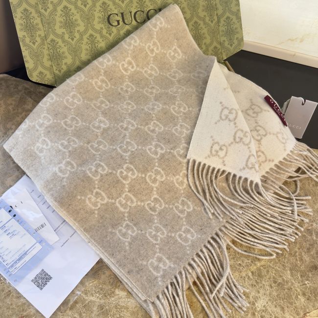Gucci cashmere scarf 873731-1