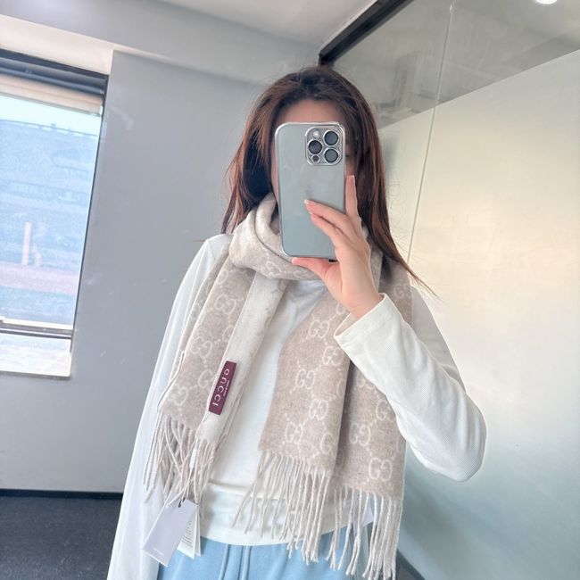 Gucci cashmere scarf 873731-1