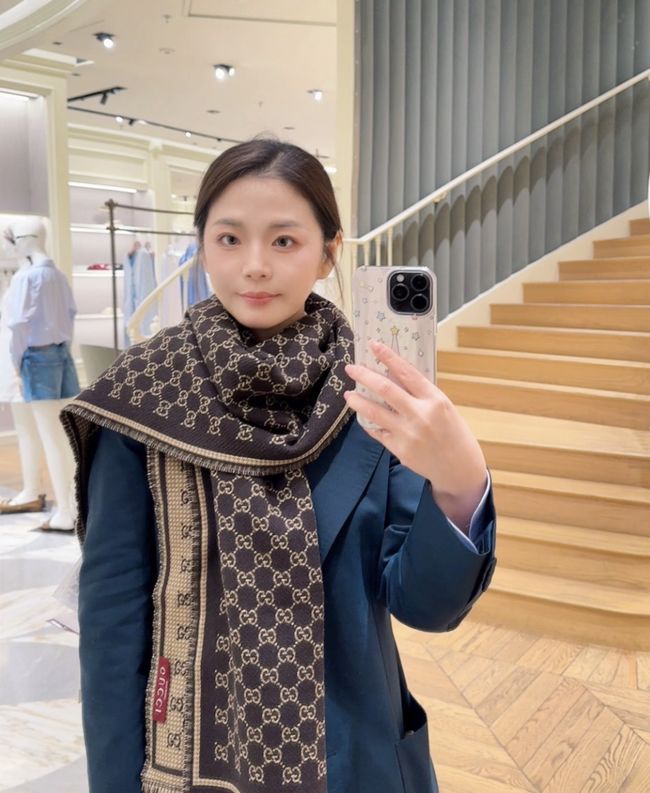 Gucci cashmere scarf 873732-2
