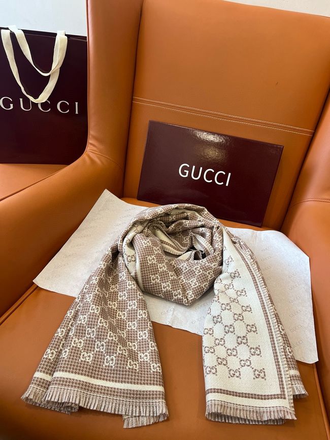 Gucci cashmere scarf 873732-5