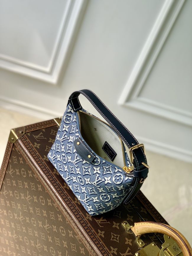 Louis Vuitton Pochette Hills M29879 Denim blue