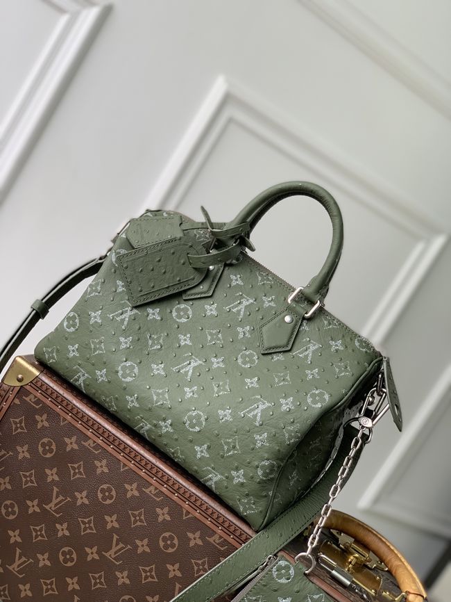 Louis Vuitton Runway Speedy P9 Bandouliere 30 M24425 green Louis Vuitton Runway Speedy P9 Bandouliere 30 M24425 green