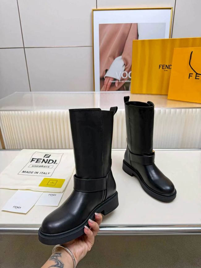 FENDI Commando leather boots 8T9048-1