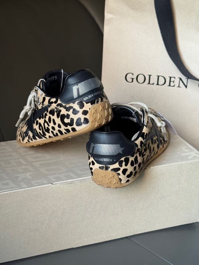 GOLDEN GOOSE DELUXE BRAND flats 65276-14