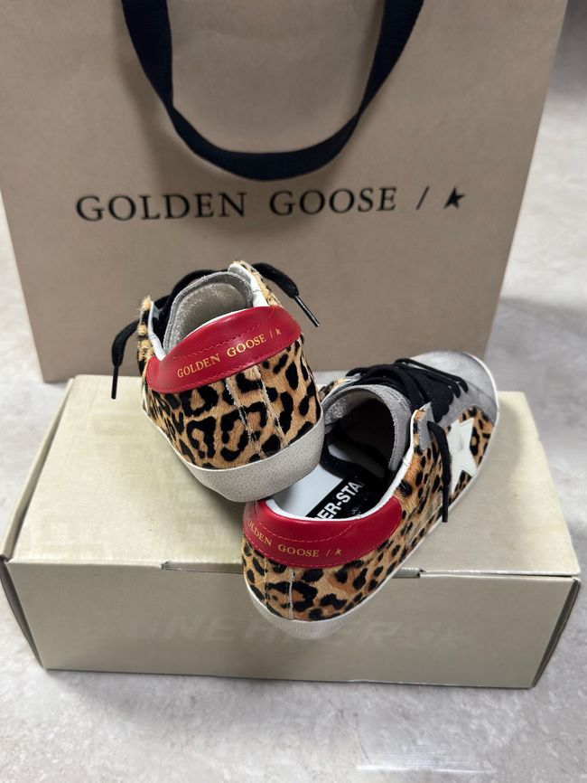 GOLDEN GOOSE DELUXE BRAND flats 65276-16