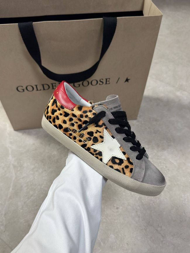 GOLDEN GOOSE DELUXE BRAND flats 65276-16