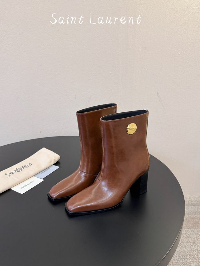 Saint Laurent boots in smooth leather 65282-1