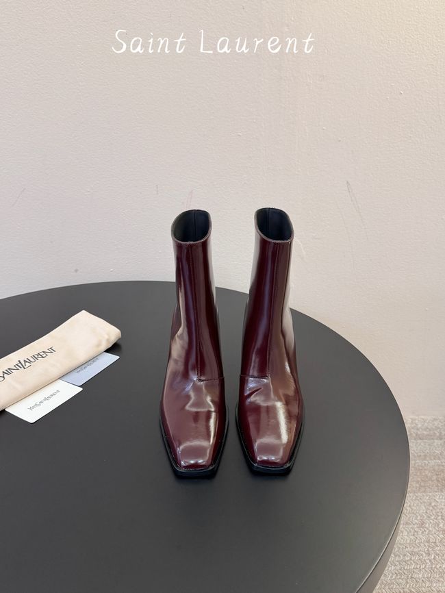 Saint Laurent boots in smooth leather 65282-3