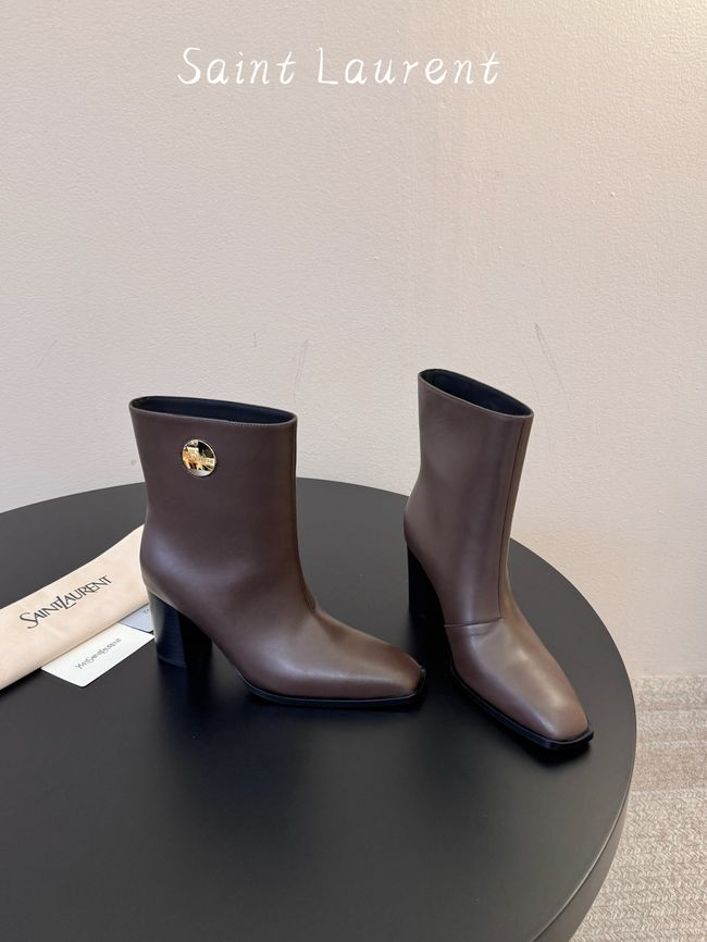 Saint Laurent boots in smooth leather 65282-4