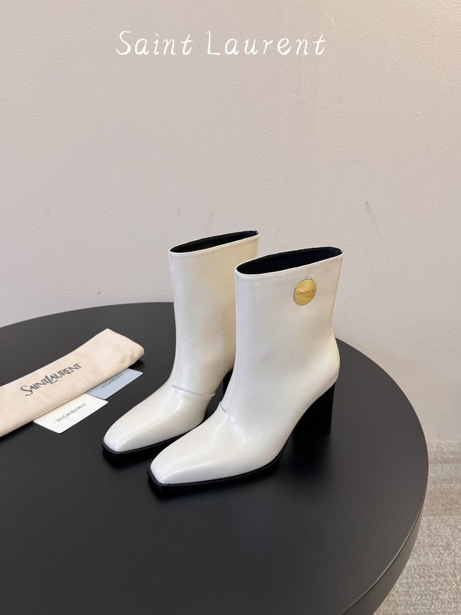 Saint Laurent boots in smooth leather 65282-5