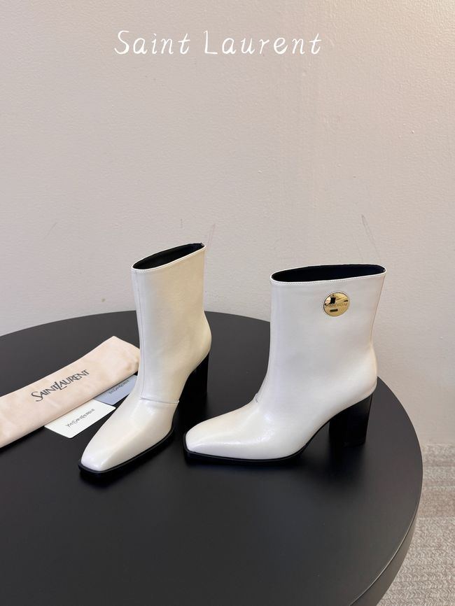 Saint Laurent boots in smooth leather 65282-5