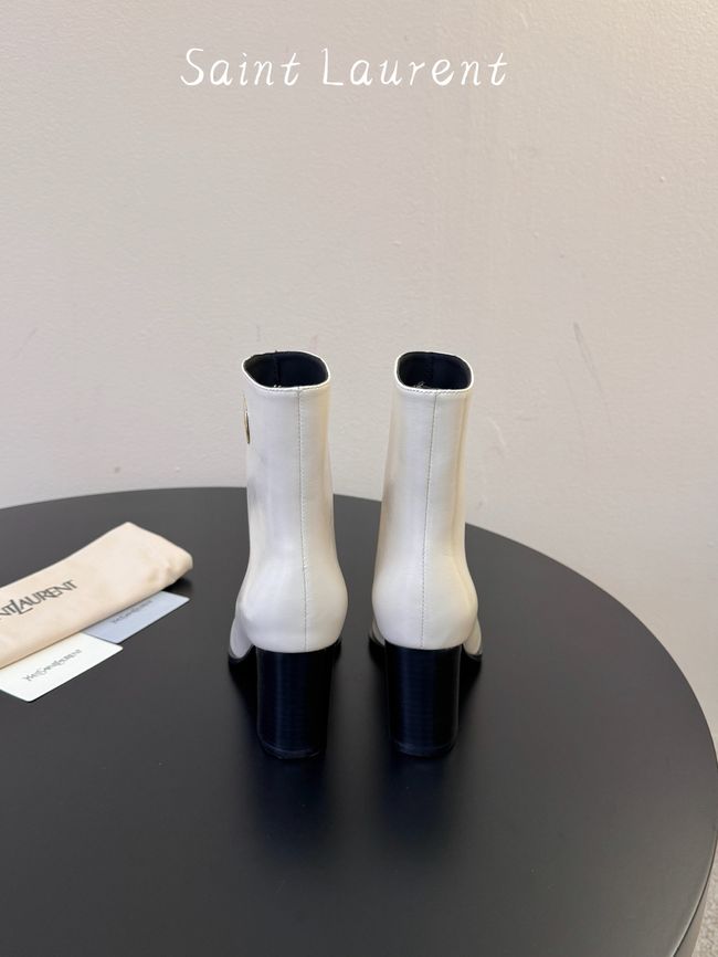 Saint Laurent boots in smooth leather 65282-5