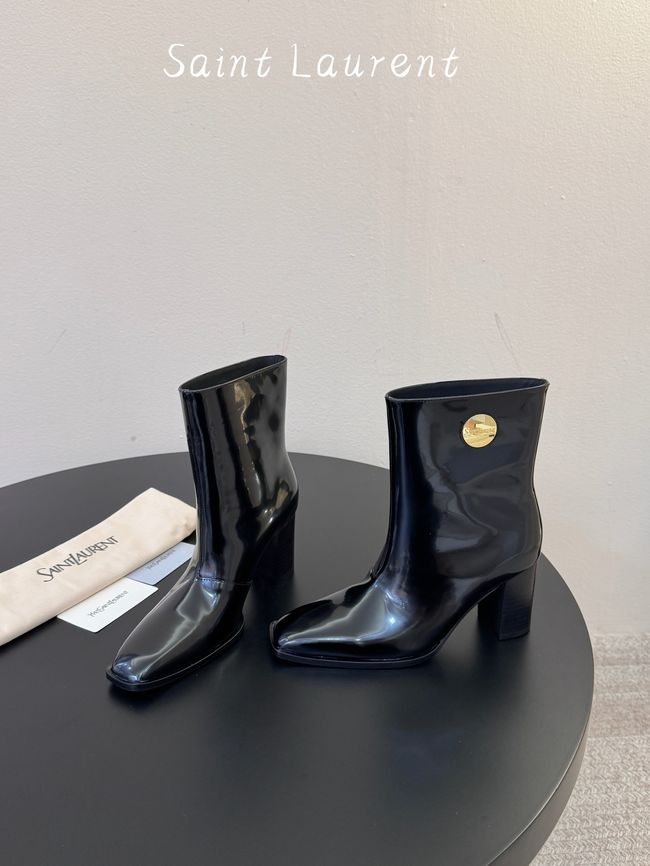 Saint Laurent boots in smooth leather 65282-6