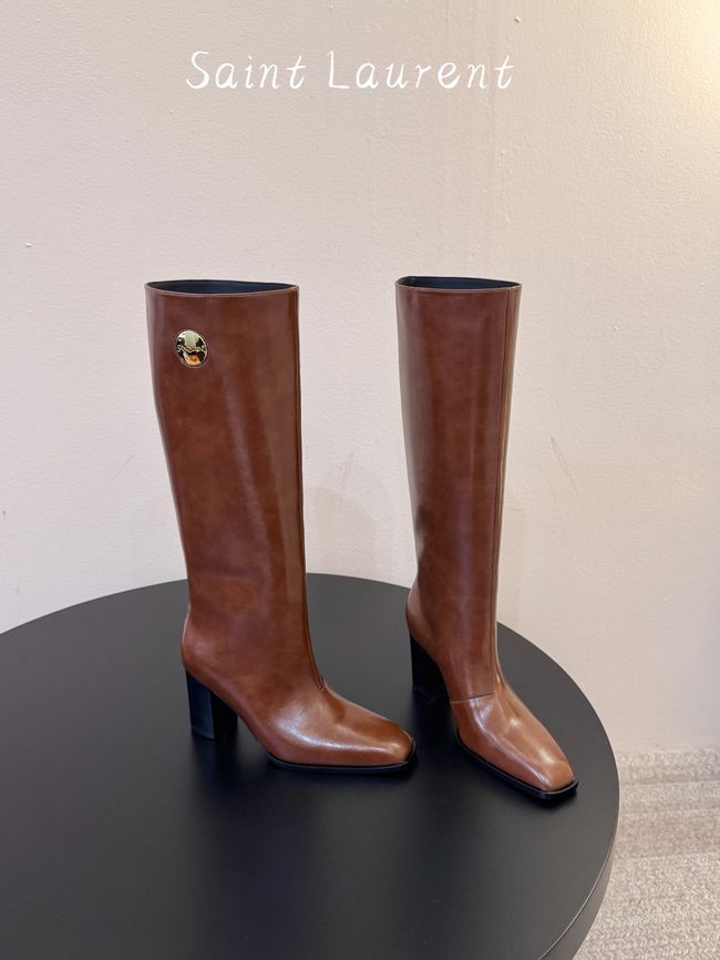Saint Laurent boots in smooth leather 65288-3