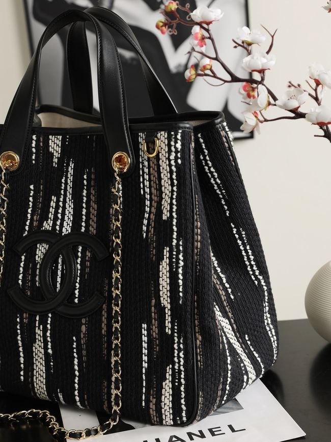 Chanel Shopping Bag AS6200 black