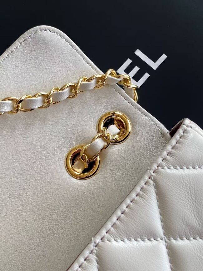 Chanel Small Flap Bag Lambskin AS6430 white Chanel Small Flap Bag Lambskin AS6430 white