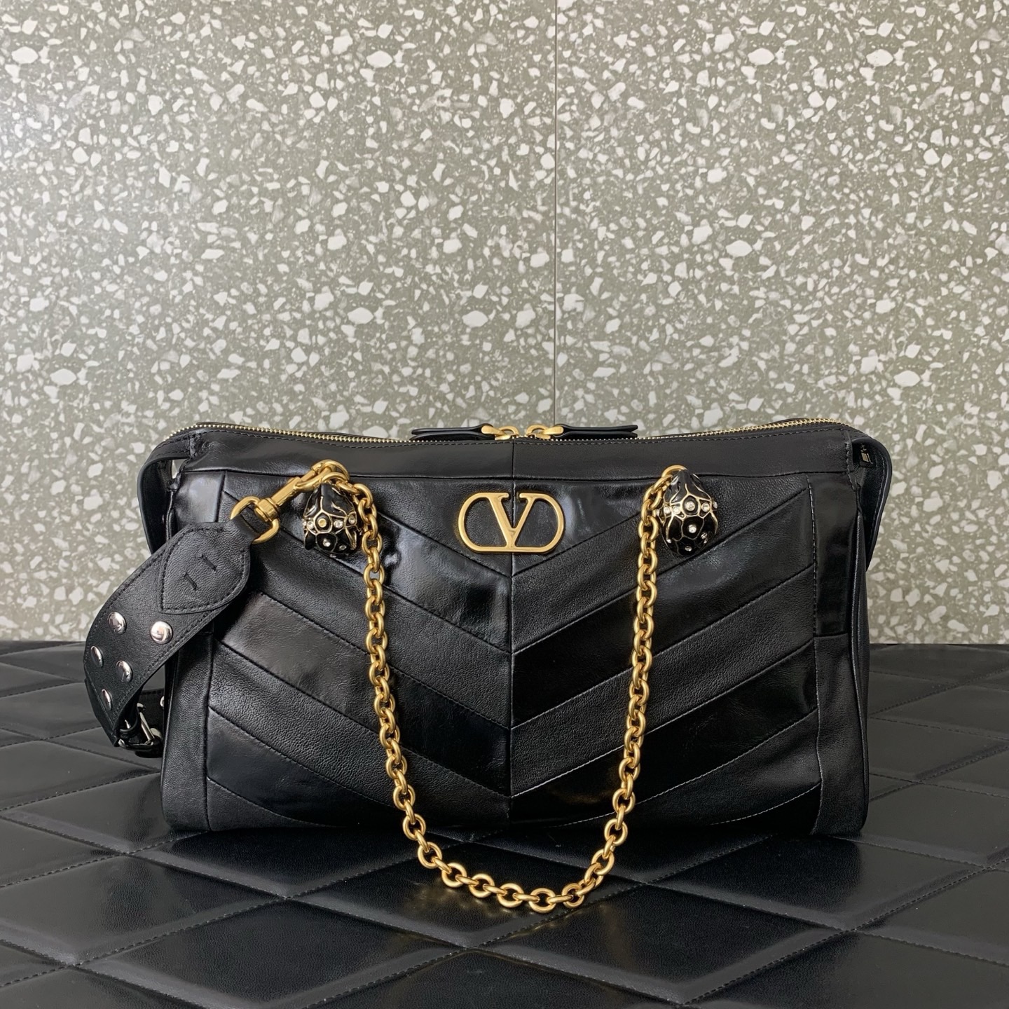 VALENTINO PANTHEA lambskin bag WB0S70 black