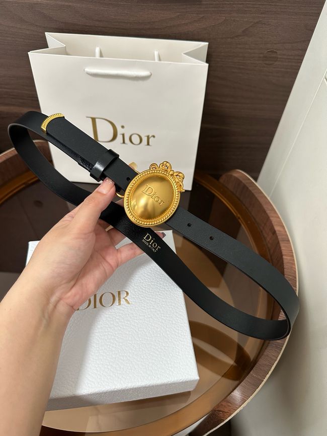 Dior Medaillon Belt Smooth Calfskin 25 MM B1022Q black Dior Medaillon Belt Smooth Calfskin 25 MM B1022Q black