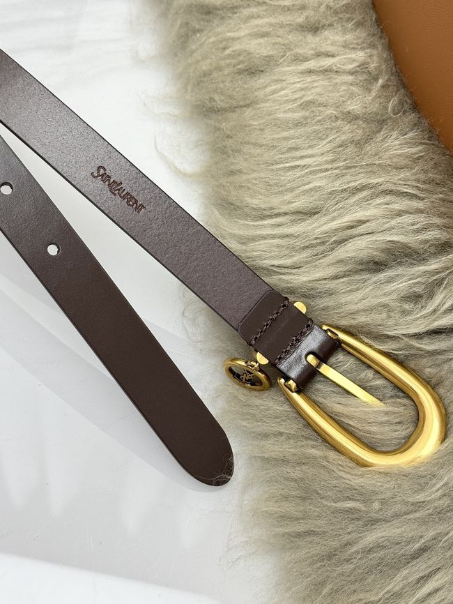 Saint Laurent CASSANDRE charm elongated buckle thin belt in leather S2596-4