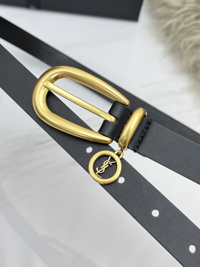 Saint Laurent CASSANDRE charm elongated buckle thin belt in leather S2596-6