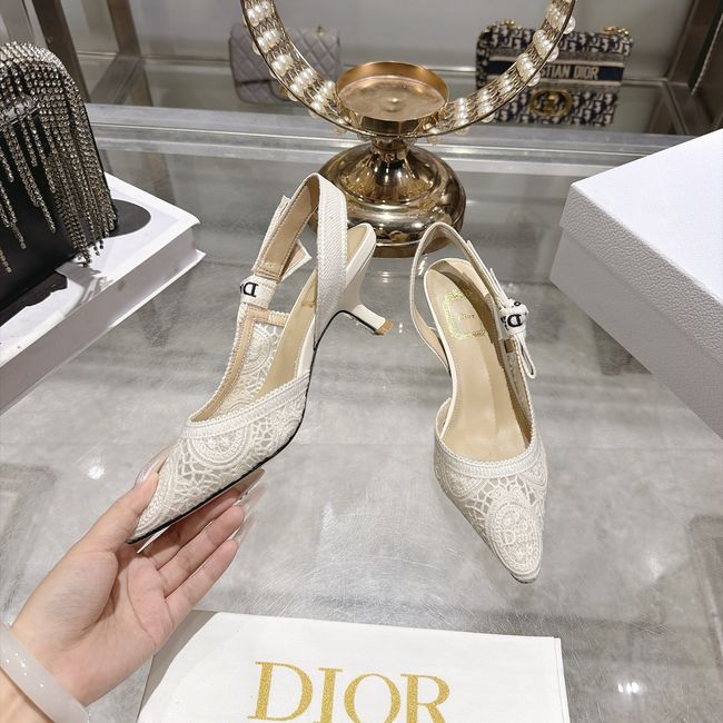 JAdior Slingback Pump Embroidered Plumetis CV642-4