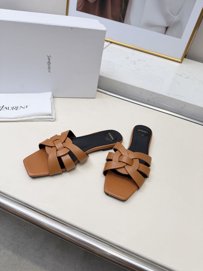 Saint Laurent tribute SANDALS in smooth leather 875936-1