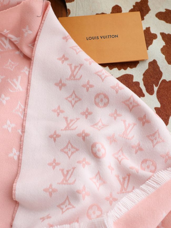 Louis Vuitton New Forevergram Scarf M9A253-4