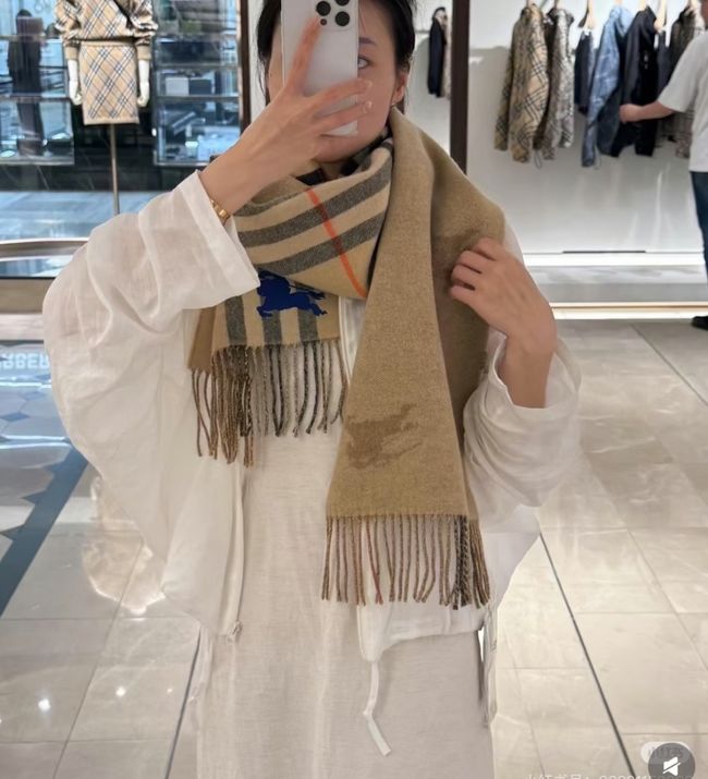 Burberry cashmere scarf BU0031-1