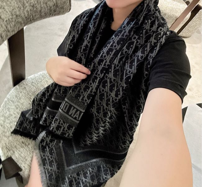 Dior Oblique Shawl Wool and Silk Jacquard I1058-12