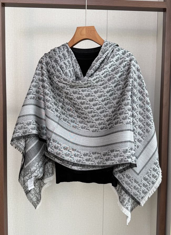 Dior Oblique Shawl Wool and Silk Jacquard I1058-7 Dior Oblique Shawl Wool and Silk Jacquard I1058-7