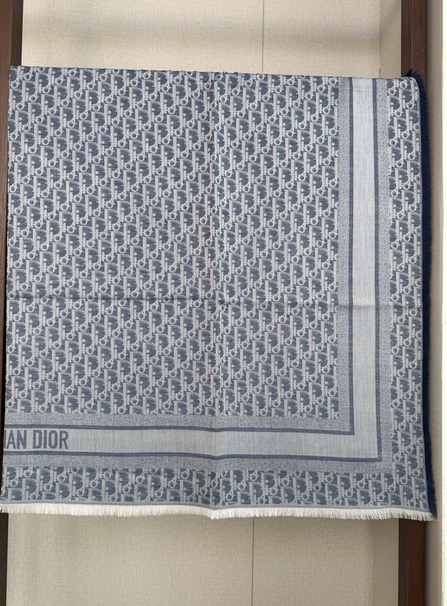 Dior Oblique Shawl Wool and Silk Jacquard I1058-8 Dior Oblique Shawl Wool and Silk Jacquard I1058-8
