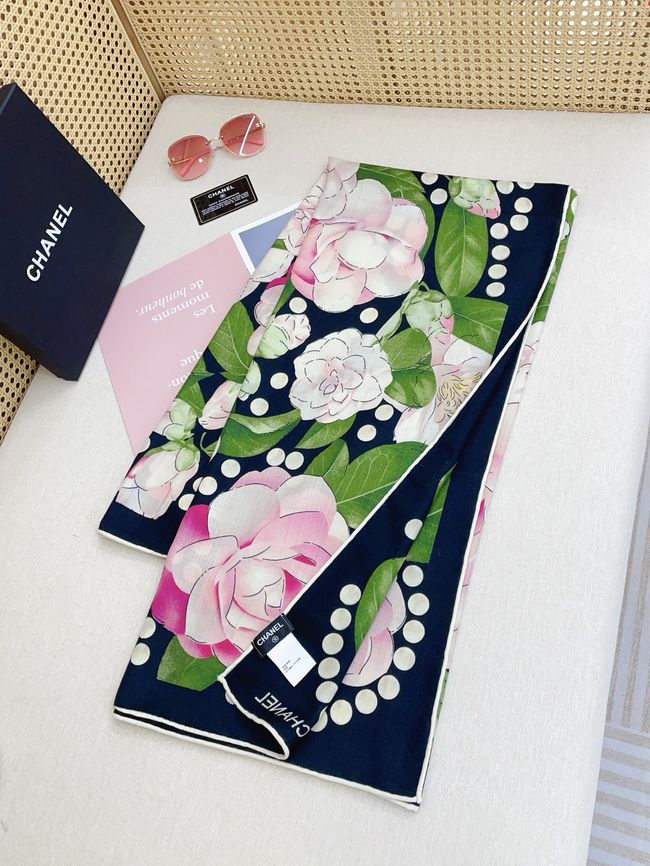 Chanel Wool and Silk Shawl AAC490-1