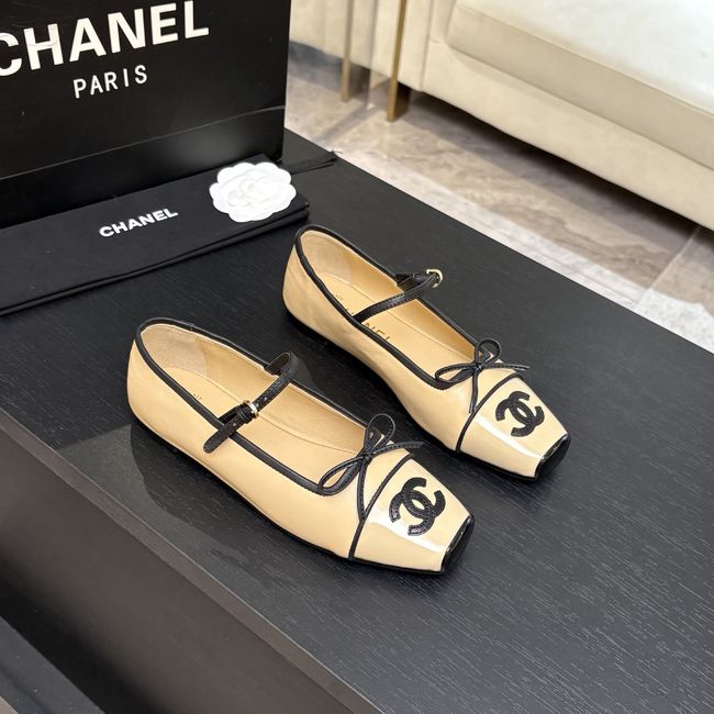Chanel Mary Janes G47640-6