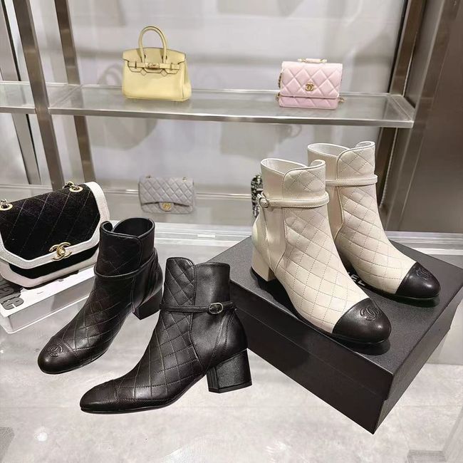 Chanel Mid-Calf Boots C5517-1