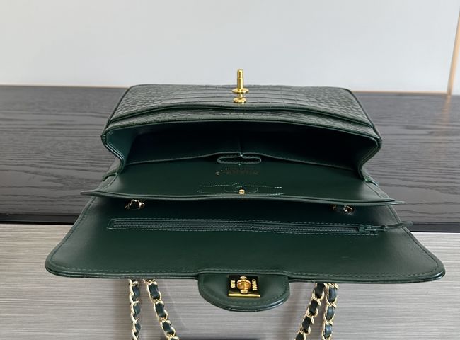 Chanel Small Flap Bag Crocodile Embossed 1112 green&gold Chanel Small Flap Bag Crocodile Embossed 1112 green&gold
