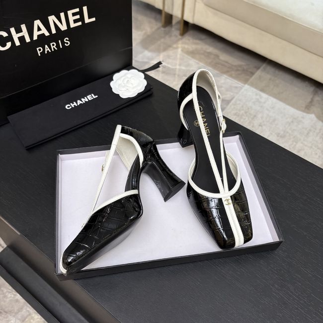 Chanel Mary Janes G47612-8