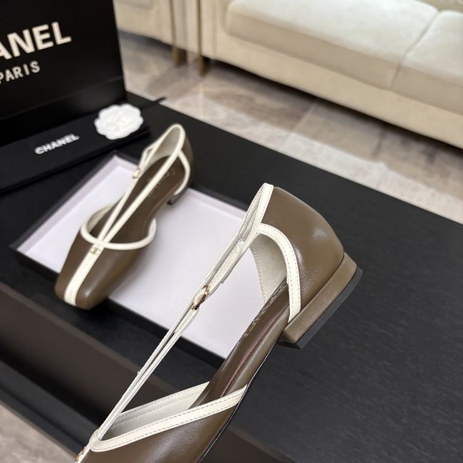 Chanel Mary Janes G47613-3