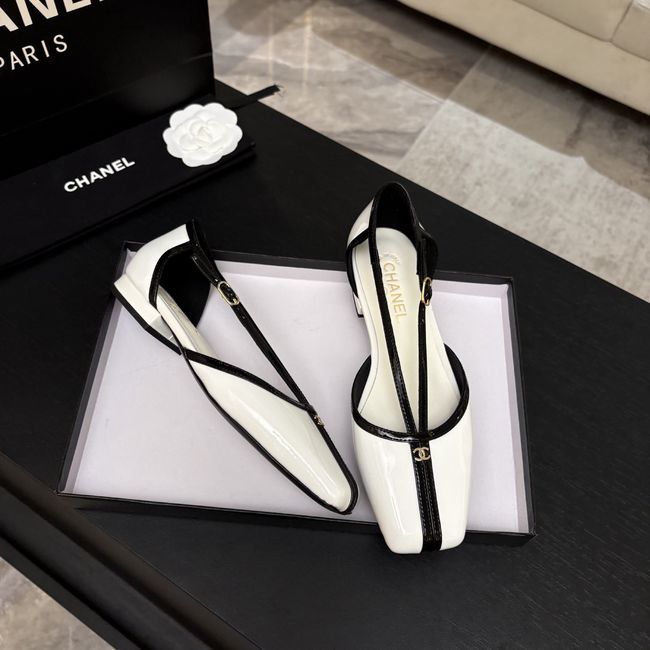 Chanel Mary Janes G47613-7